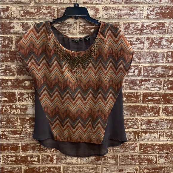 Sheer Back tunic - Picture 1 of 3